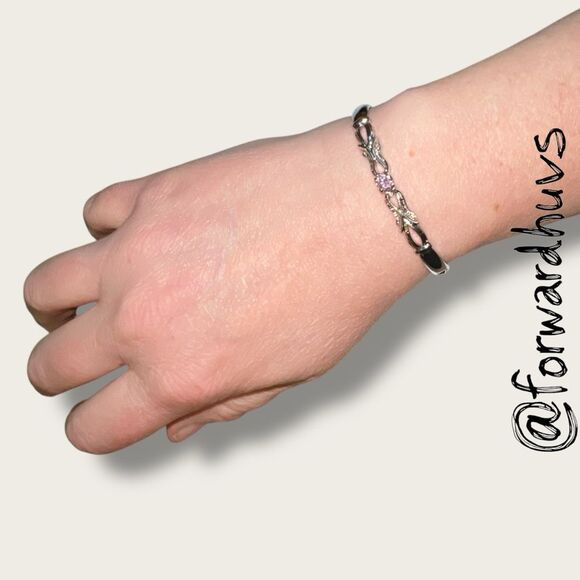 Silver-Plated Hinged Bracelet – Pink Cubic Zirconia - Ornate Center Pattern - Picture 4 of 12